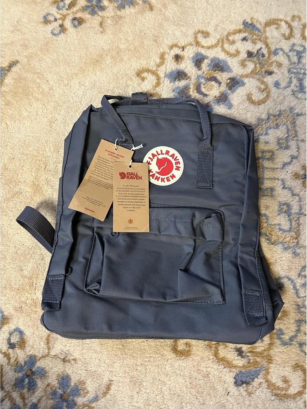 NWT Fjallraven Classic Kanken 16L Backpack Grey 23510 Bag